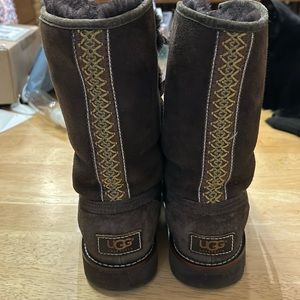 Brown lace up Uggs